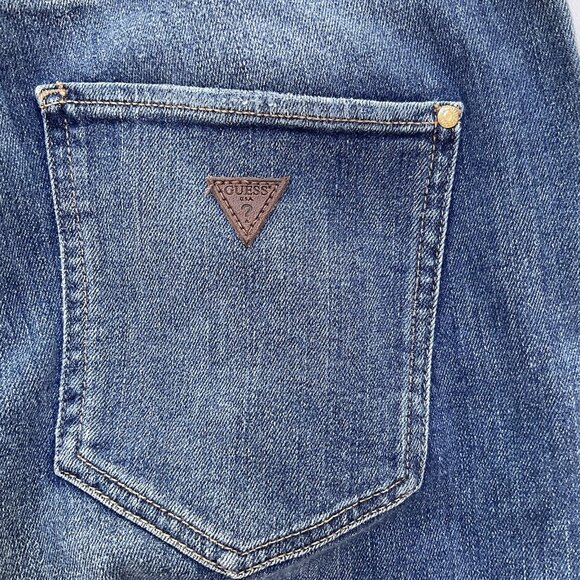 Guess Women’s Super High Rise Skinny Jeans In Blue Destroyed And Patched Size 28 - Picture 13 of 13